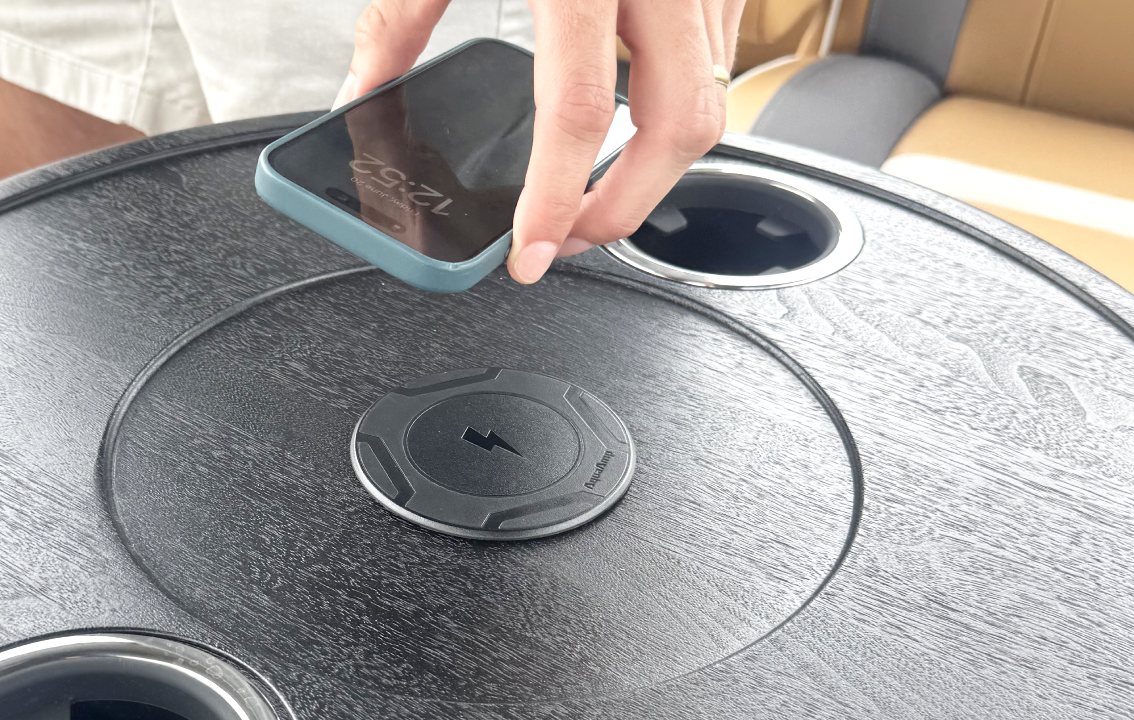 AquaAmp Waterproof Wireless Phone Charger Table MagSafe Qi2 Outdoor Furniture 